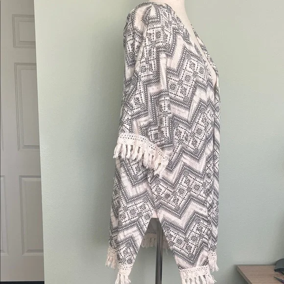 Cato Beige and Black Patterned Knit Poncho Style Sweater - Picture 4 of 6